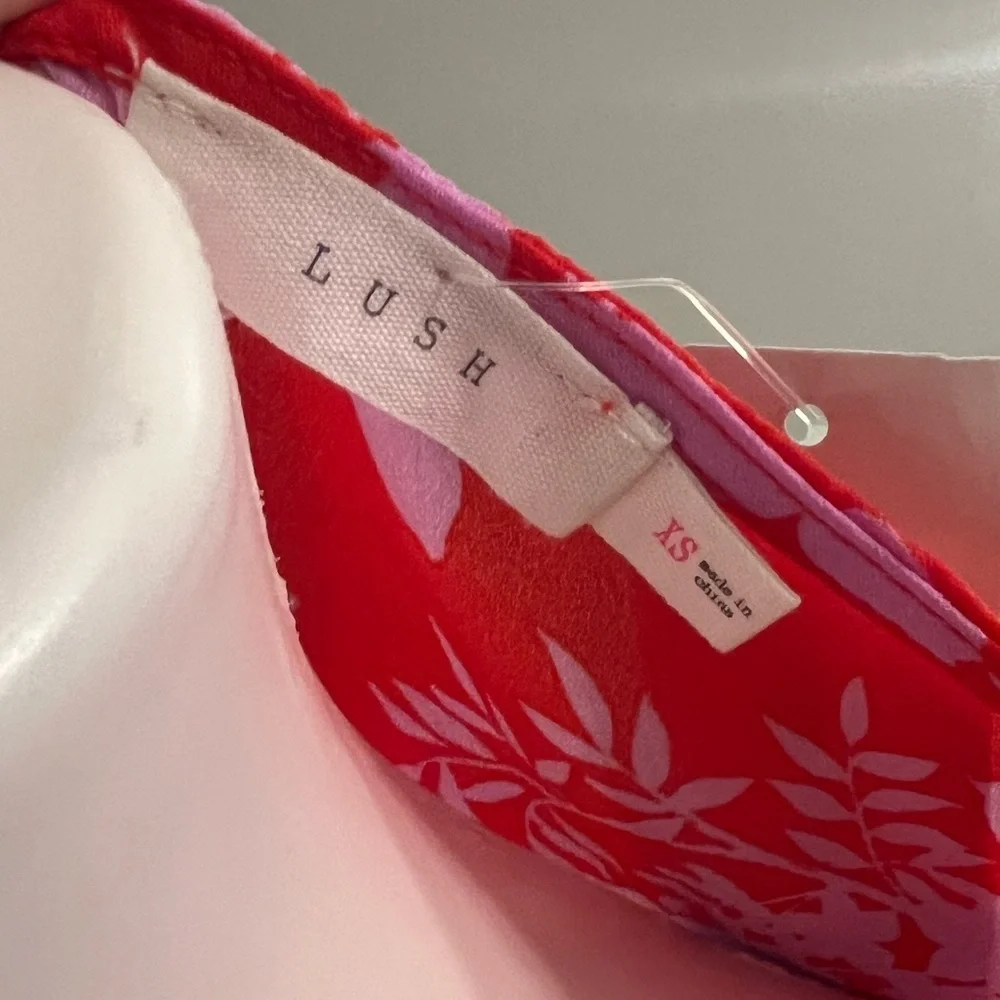 NWT Lush Red and purple cropped tie front feminine floral top
